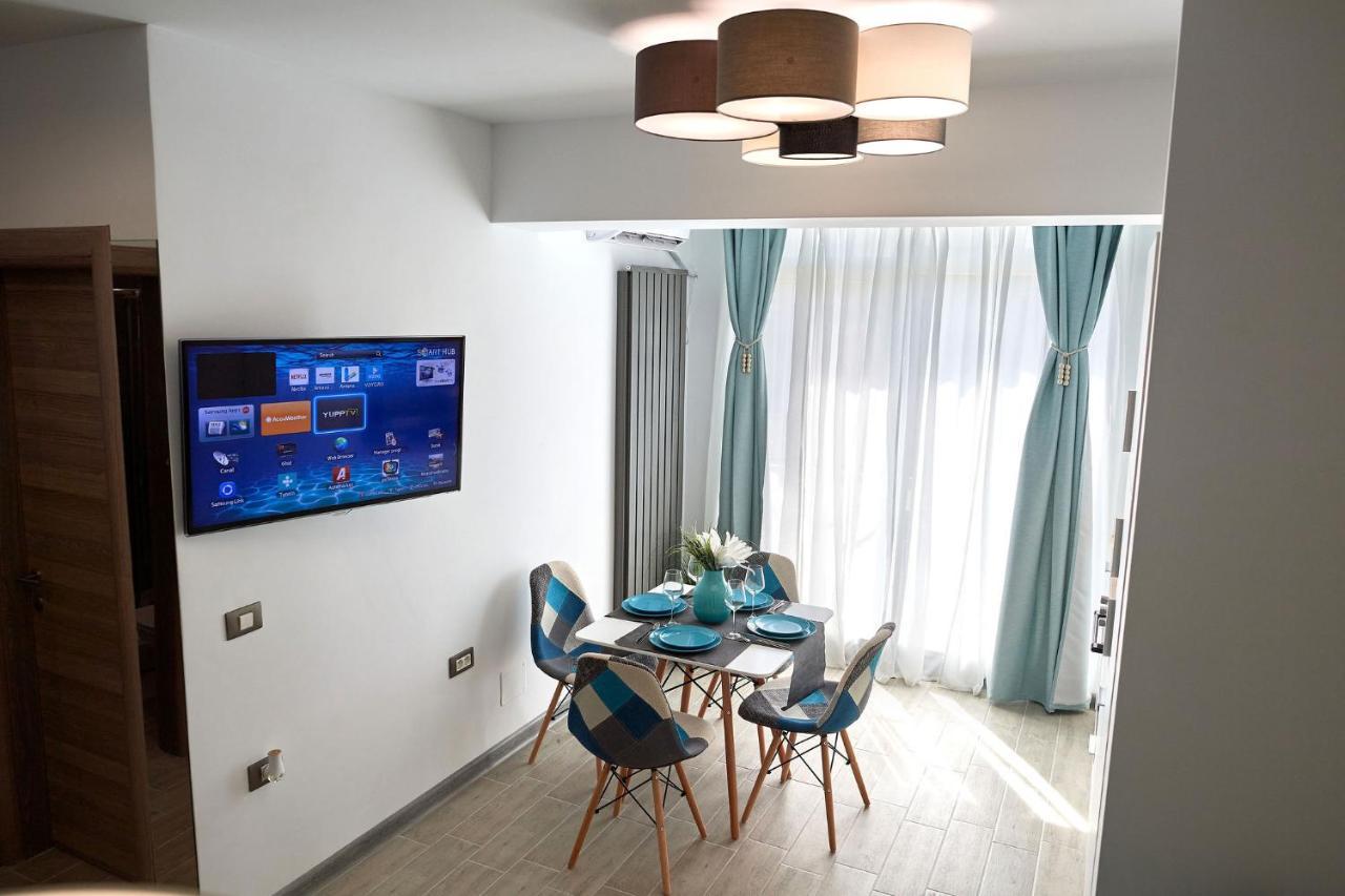 Summer Studio Spa N Pools Beach Resort Năvodari 외부 사진